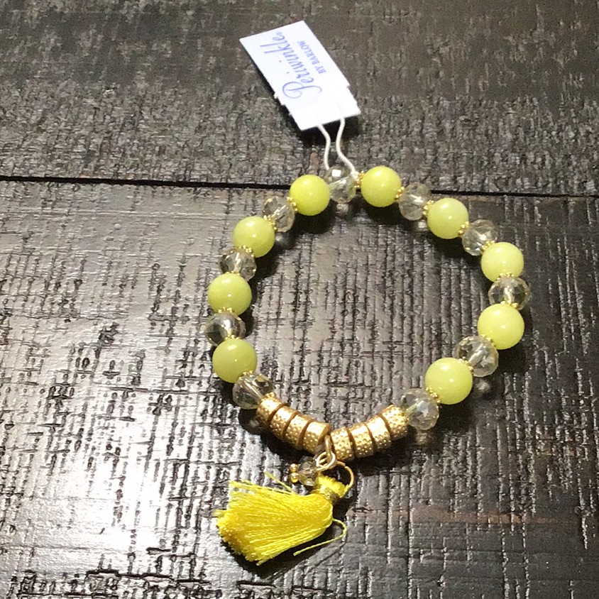 Nwt Yellow Gold Tone Tassel Bracelet 7$